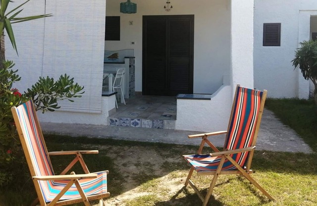 Homerez - 100 m away from the beach! House for 5 ppl. with garden at Vulcano