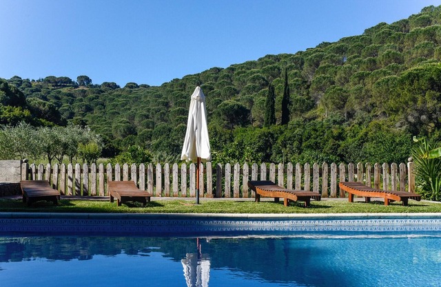 Homerez - Tolles Haus für 6 Pers. mit Zugang zum Pool und Balkon in Porto de Mós