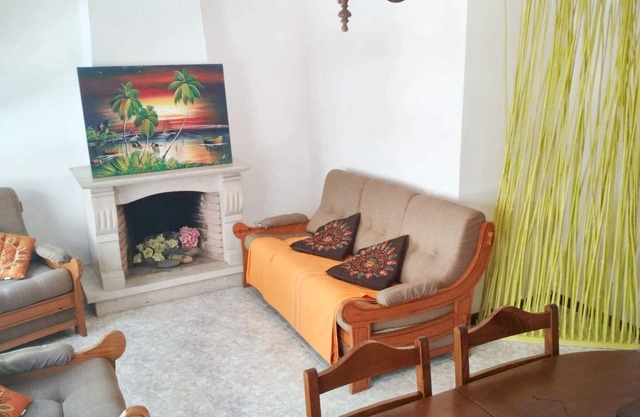 Homerez - Geräumige Wohnung in Espinho mit Kamin