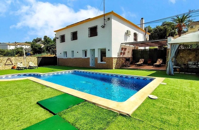 Homerez - Apartment in Los Prados, Málaga