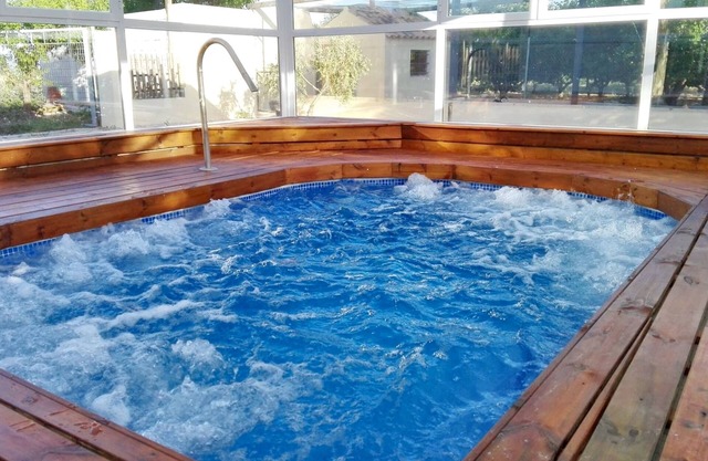 Homerez - Charmantes Appartement in Noguericas mit Gemeinschaftspool