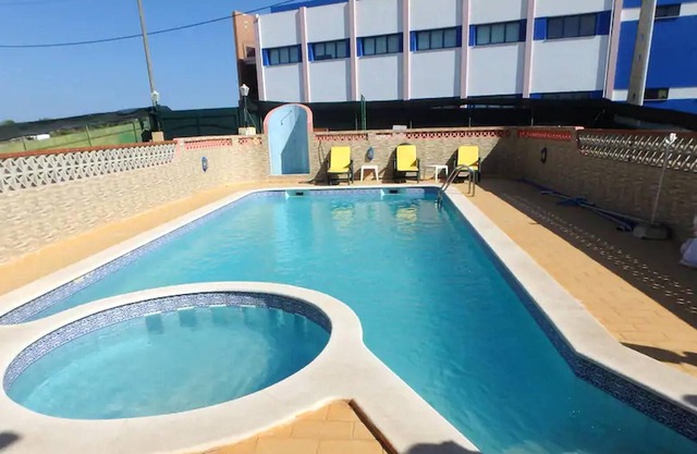 Homerez - Wohnung 1 km vom Strand entfernt für 4 Pers. mit Zugang zum Pool