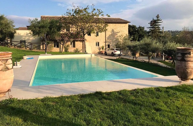 Homerez - Hübsche Wohnung für 6 Pers. mit Zugang zum Pool und Garten in Perugia