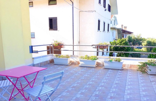 Homerez - Wohnung für 4 Pers. mit Meerblick, Garten und Balkon in Canosa Sannita