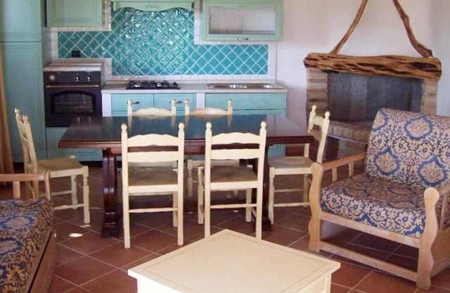 Homerez - Wohnung für 4 Pers. mit Meerblick, Garten und Terrasse in Sassari