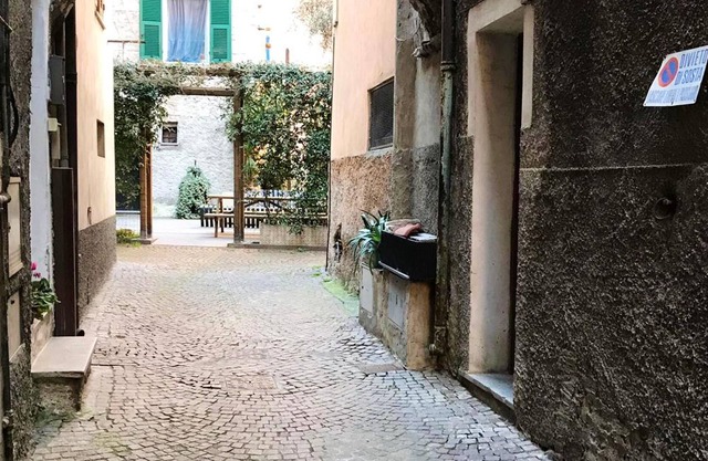 Homerez - Schönes Haus 8 km vom Strand entfernt für 6 Pers. in Badalucco