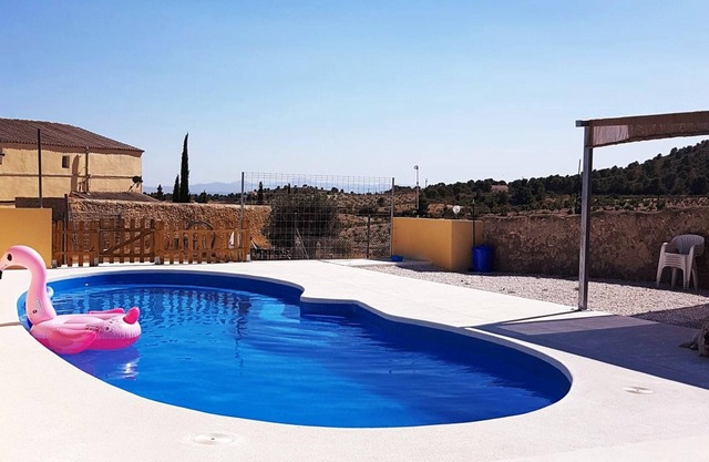 Homerez - Villa für 16 Pers. mit Schwimmbad und Garten in Zarzadilla de Totana