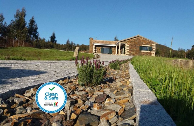 Homerez - Chalet in Corte, privater Pool