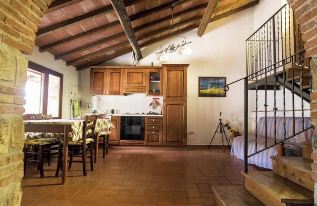 Homerez - Charm. Apt. in Massa Marittima