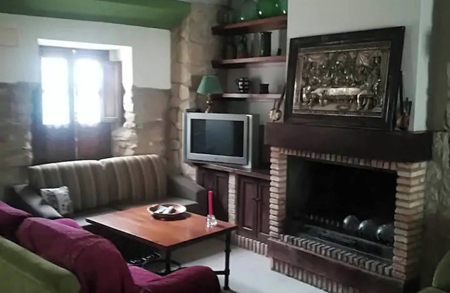 Homerez - Charming 120 m² house in Úbeda with pool