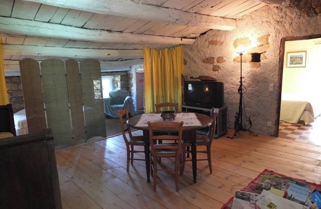 Homerez - Charmantes Appartement in Feliceto - 120 m² mit Bergblick