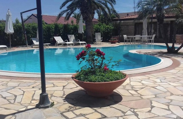 Homerez - Charmante Wohnung mit Pool in Lago