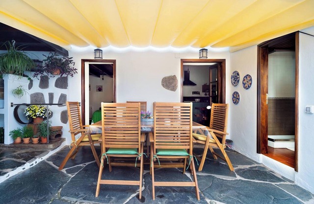 Homerez - Charmantes Chalet in Firgas mit Grill und Internet inklusive