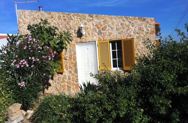 Homerez - Charmantes Haus in Nazaré mit Terrasse und Parkplatz