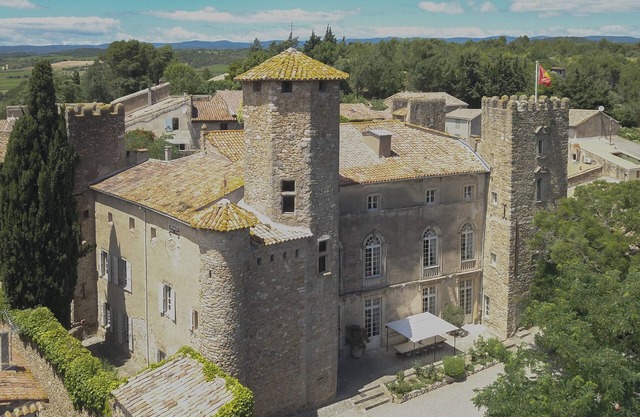 Homerez - Charmantes Herrenhaus in Agel mit privatem Pool