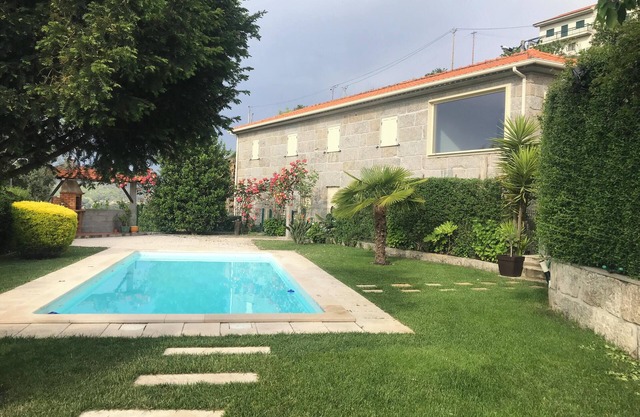 Homerez - Charmante Villa in Resende mit privatem Pool