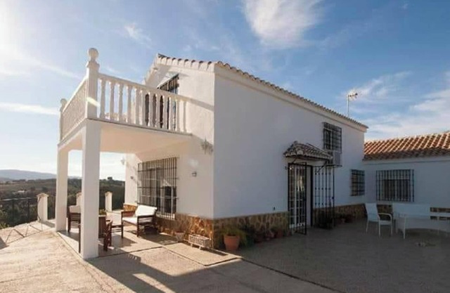Homerez - Elegante Villa in Algar