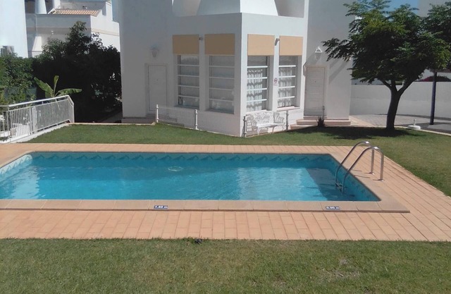Homerez - Elegante Villa in Albufeira mit privatem Pool.