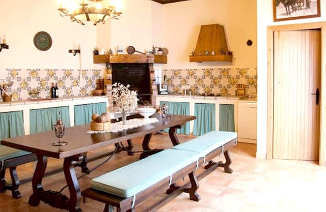 Homerez - House 5 km away from the beach for 9 ppl. with jacuzzi at Benicarló
