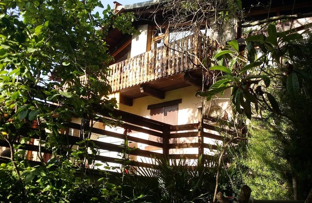 Homerez - Haus für 7 Pers. mit Schwimmbad, Garten und Terrasse in Ossi
