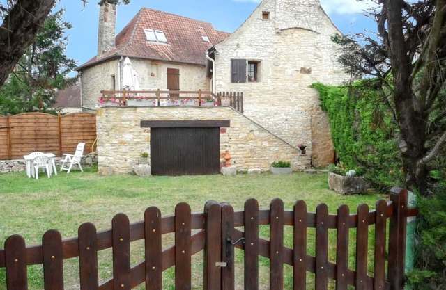 Homerez - Haus in Lavercantière