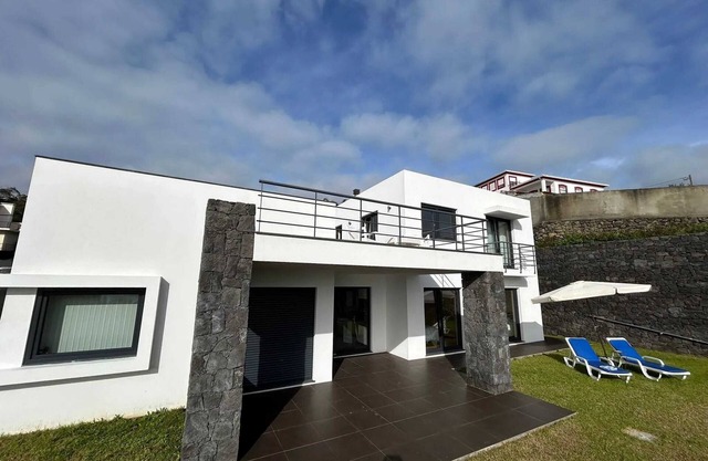 Homerez - Haus Angra do Heroísmo
