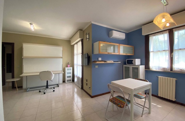Homerez - Moderne Wohnung in Vercelli - 50 m² mit Balkon
