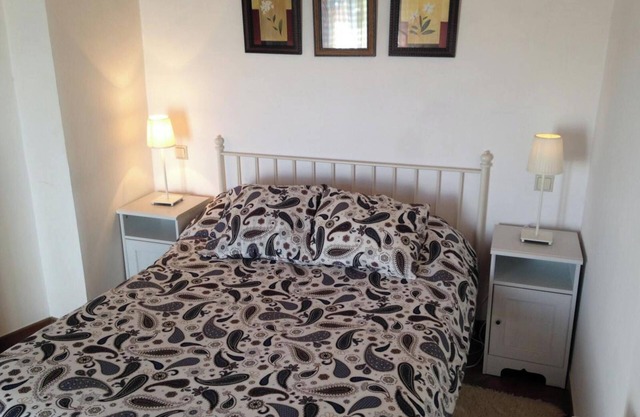Homerez - Modern Apartment in Tolva with Garden and Sports Facilities