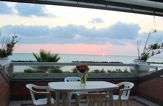 Homerez - Nettes Studio für 2 Pers. mit Meerblick in Francavilla al Mare