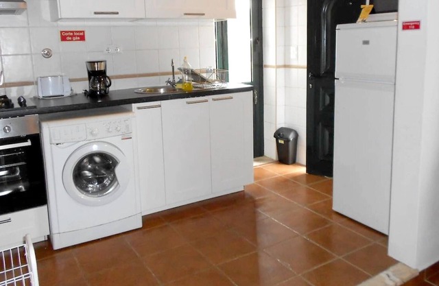 Homerez - Nice house 7 km away from the beach for 5 ppl. at Barão de São Miguel