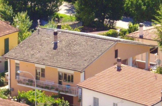 Homerez - Hübsche Wohnung für 4 Pers. mit Terrasse in Castel di Ieri