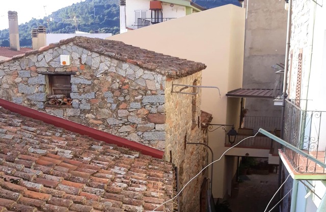 Homerez - Nice apartement 10 km away from the beach for 4 ppl. at Loceri