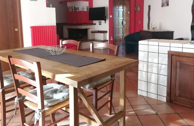 Homerez - Hübsche Wohnung für 3 Pers. mit Balkon in Mendicino