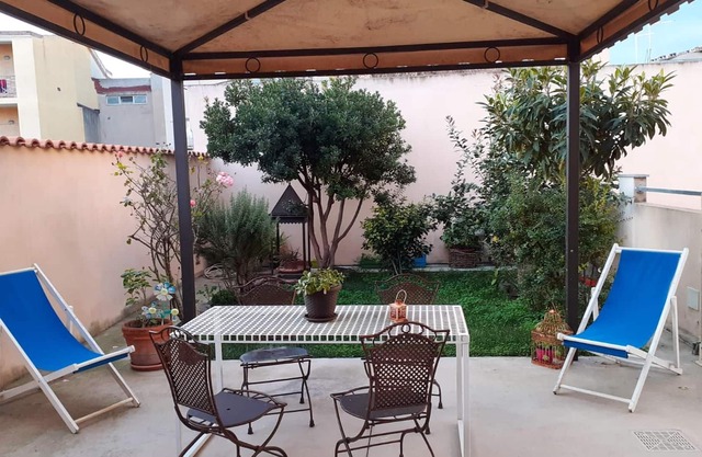 Homerez - Hübsche Wohnung für 4 Pers. mit Garten und Balkon in Sestu