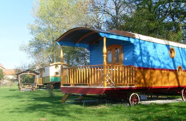 Homerez - Bungalow für 4 Pers. mit Zugang zum Pool und Garten in Saint-Pardoux