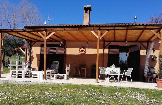 Homerez - Nettes Haus für 4 Pers. mit Garten in Tolentino