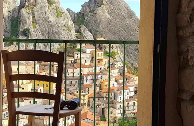 Homerez - Nettes Studio für 2 Pers. mit Balkon in Castelmezzano
