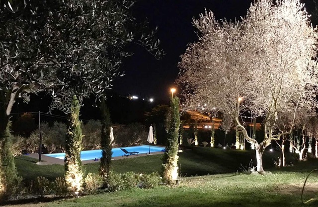 Homerez - Studio für 5 Pers. mit Zugang zum Pool, Garten und Terrasse in Perugia