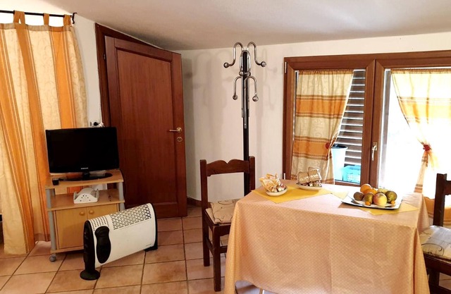 Homerez - Nettes Studio für 3 Pers. in Calangianus