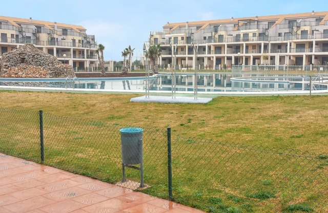 Homerez - Spacious Apartment in Sant Jordi with Jacuzzi