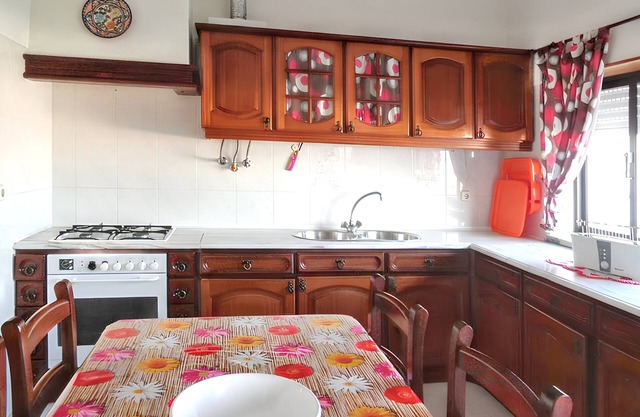 Homerez - Geräumige Wohnung in Peniche, Balkon
