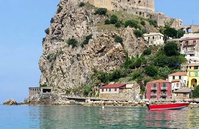 Homerez - Wohnung 350 m vom Strand entfernt für 6 Pers. mit Meerblick in Scilla