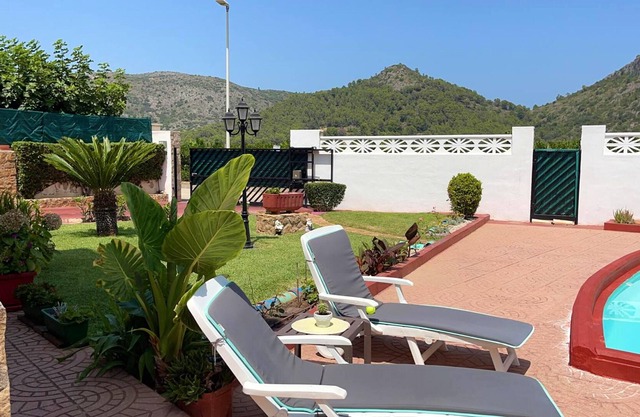Homerez - Spacious villa 10 km away from the beach for 6 ppl. with swimming-pool