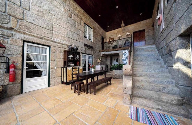 Homerez - Geräumige Villa mit privatem Pool in Penafiel