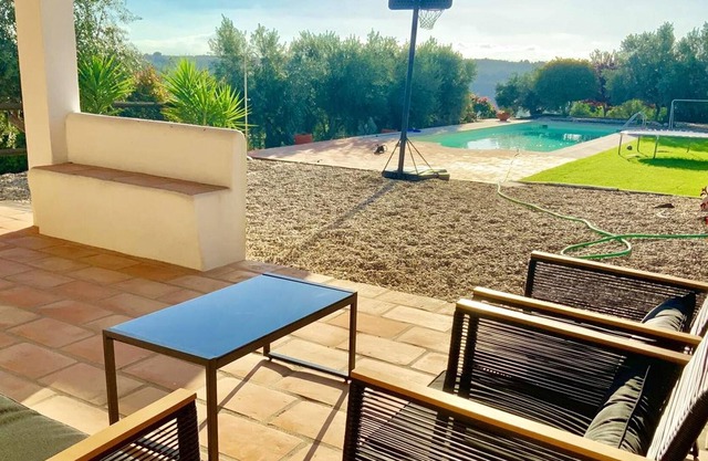 Homerez - Villa für 5 Pers. mit Zugang zum Pool und Garten in Casais de Sao Bras