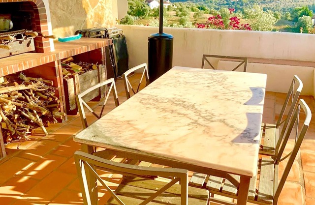 Homerez - Villa für 5 Pers. mit Zugang zum Pool, jacuzzi, Garten und Terrasse