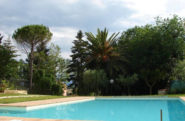 Homerez - Villa für 8 Pers. mit Schwimmbad, jacuzzi und Garten in Mogliano