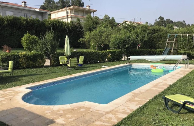 Homerez - Villa in Lousada mit Pool