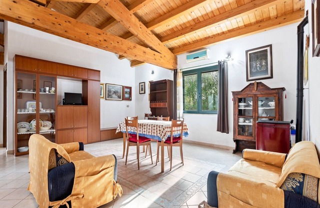 Spaziosa casa vacanze con giardino