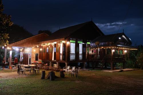 Homestay Kampung Den